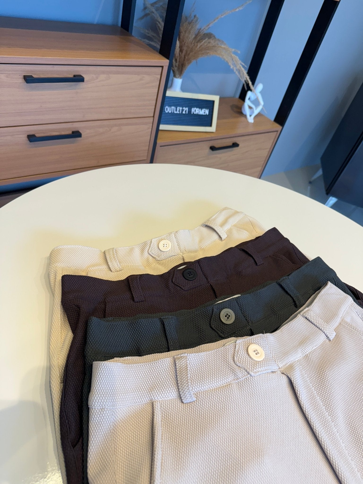 Calça Granitto Marrom Modelo Texturizado