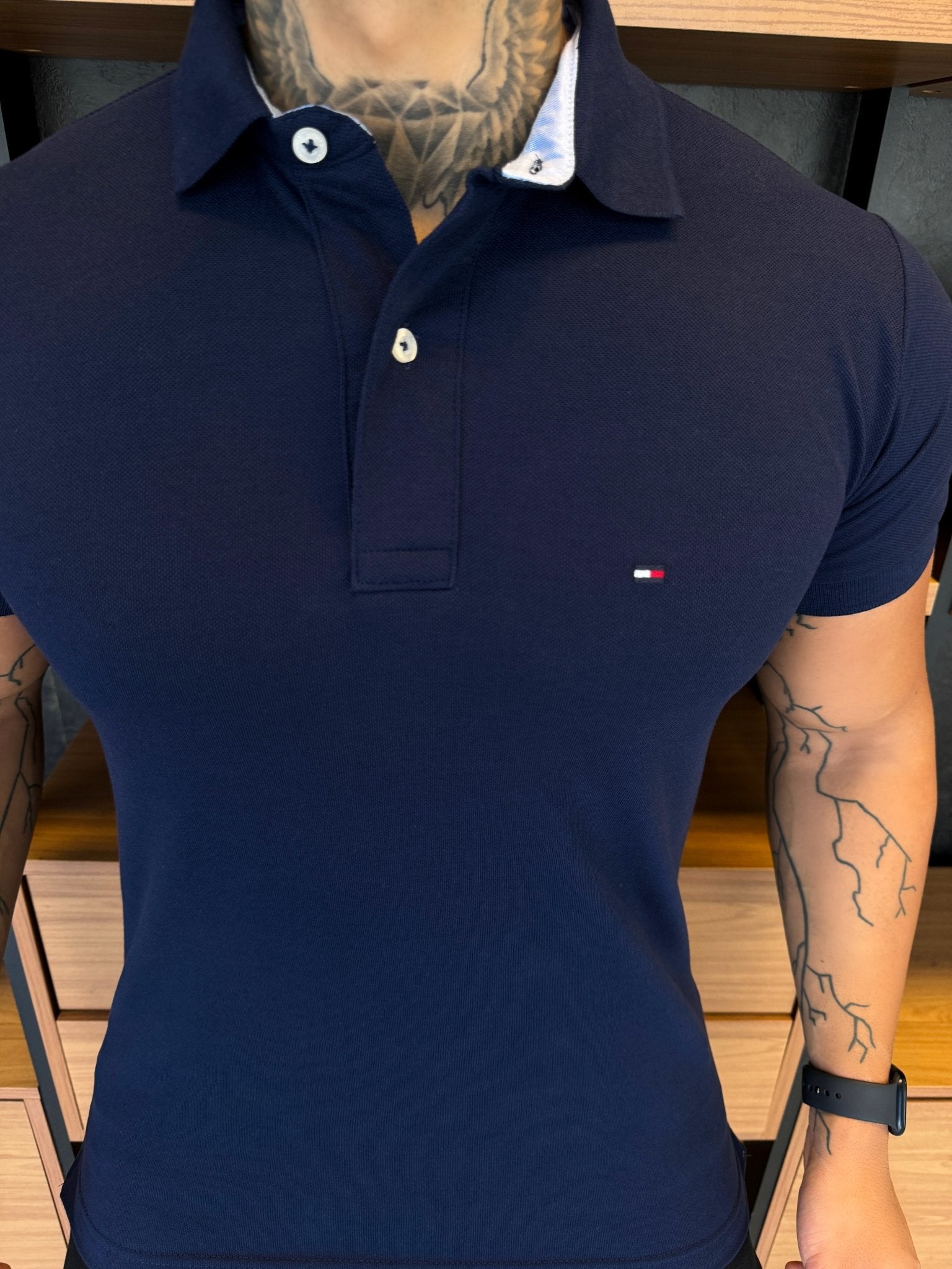 Polo Tommy H. Masculina Clássica 1985 Marinho