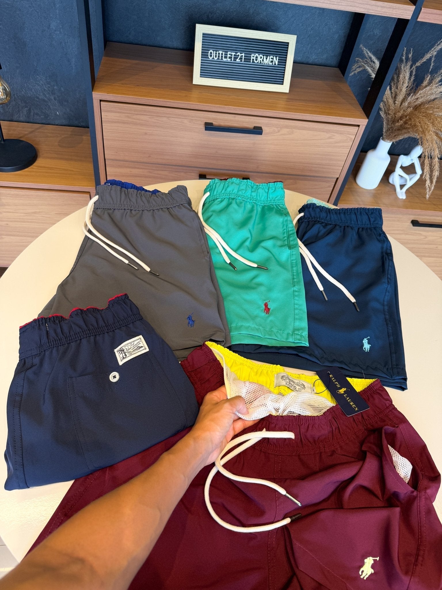Short Ralph. Cinza Logo Marinho