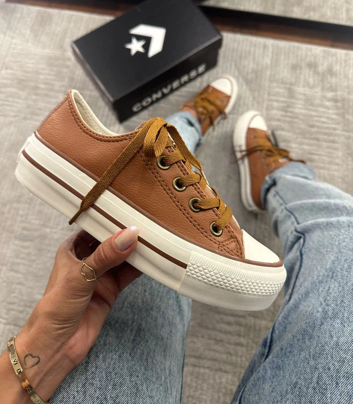 Tênis Casual Feminino All Star Caramelo em Couro Premium