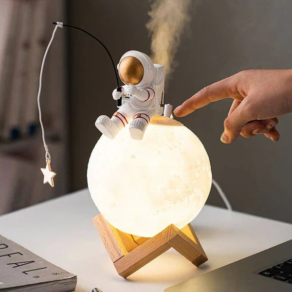 Umidificador de Ar e Luminária de Mesa Astronauta
