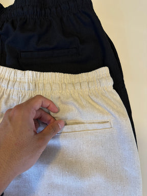 Short Linho Preto